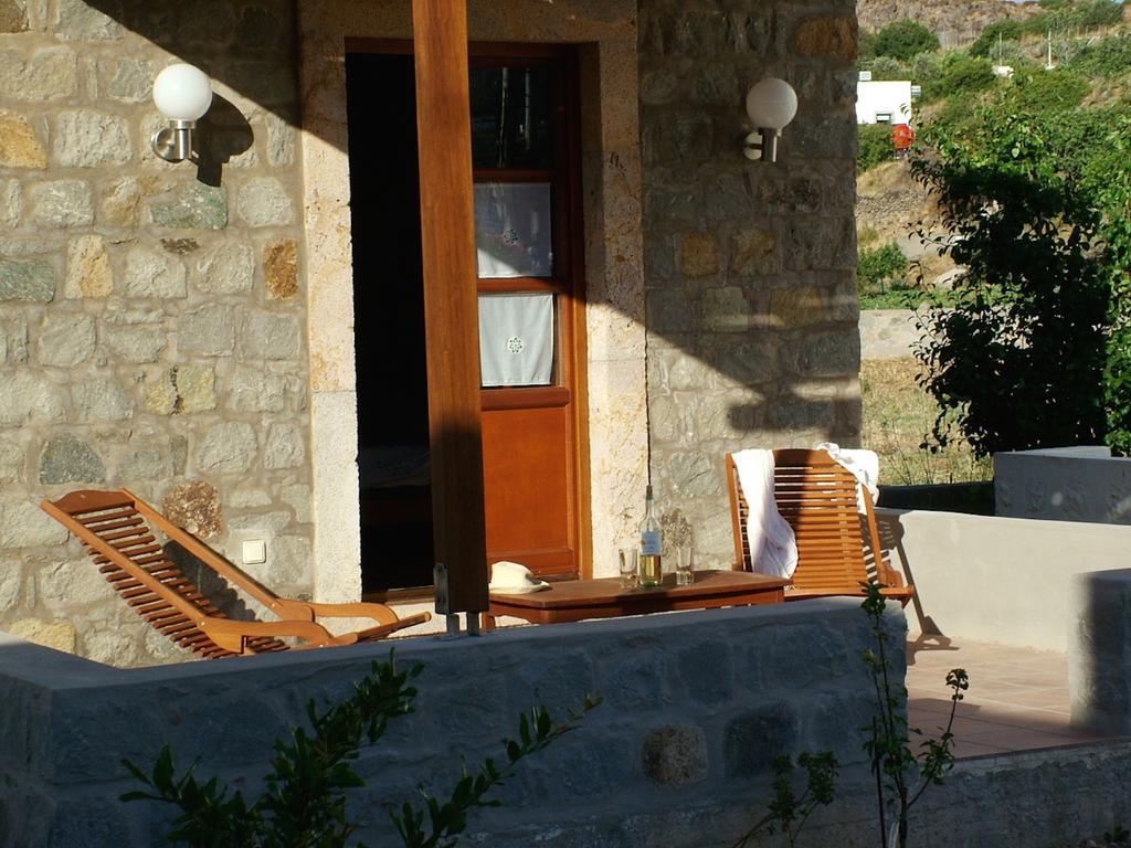 Villa Patmos Netia Скала Екстериор снимка