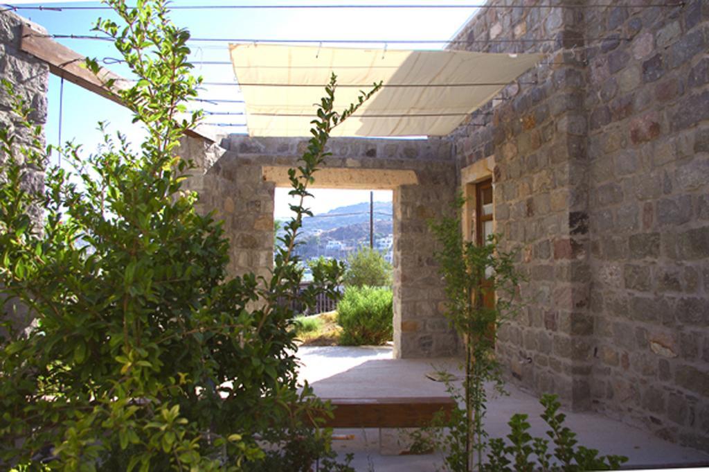 Villa Patmos Netia Скала Екстериор снимка